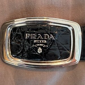 Men’s Prada belt